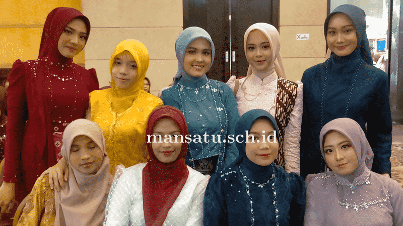 Wali Murid Kelas XII Adakan Tasyakuran Akhirussanah Mengundang Keluarga Besar MAN SATU